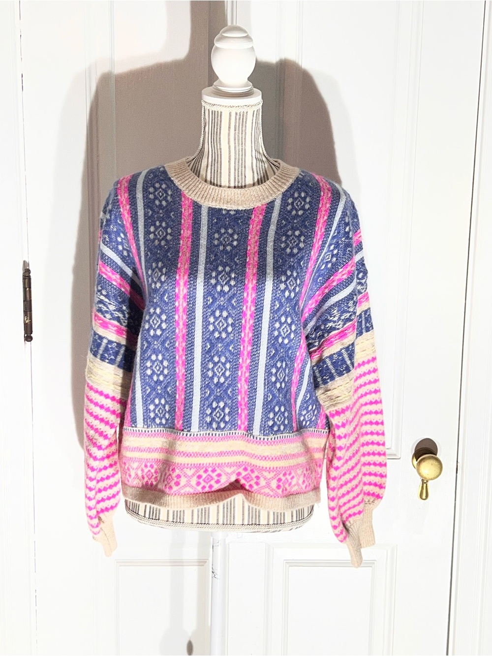 Multicolor Patterned Women's Crewneck Sweater - Pink & Blue medium balloon S517
